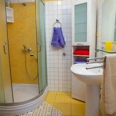 アパート Ivanisevic